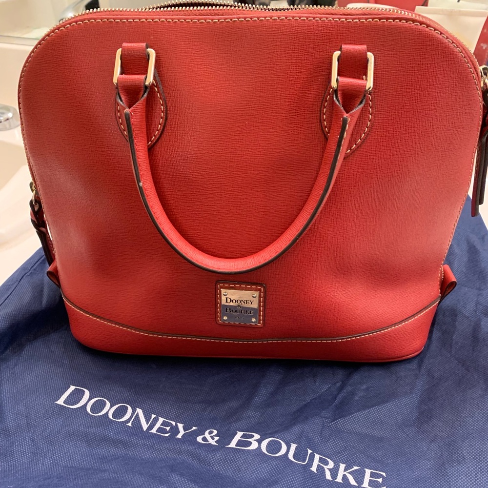 Dooney & Bourke Purse